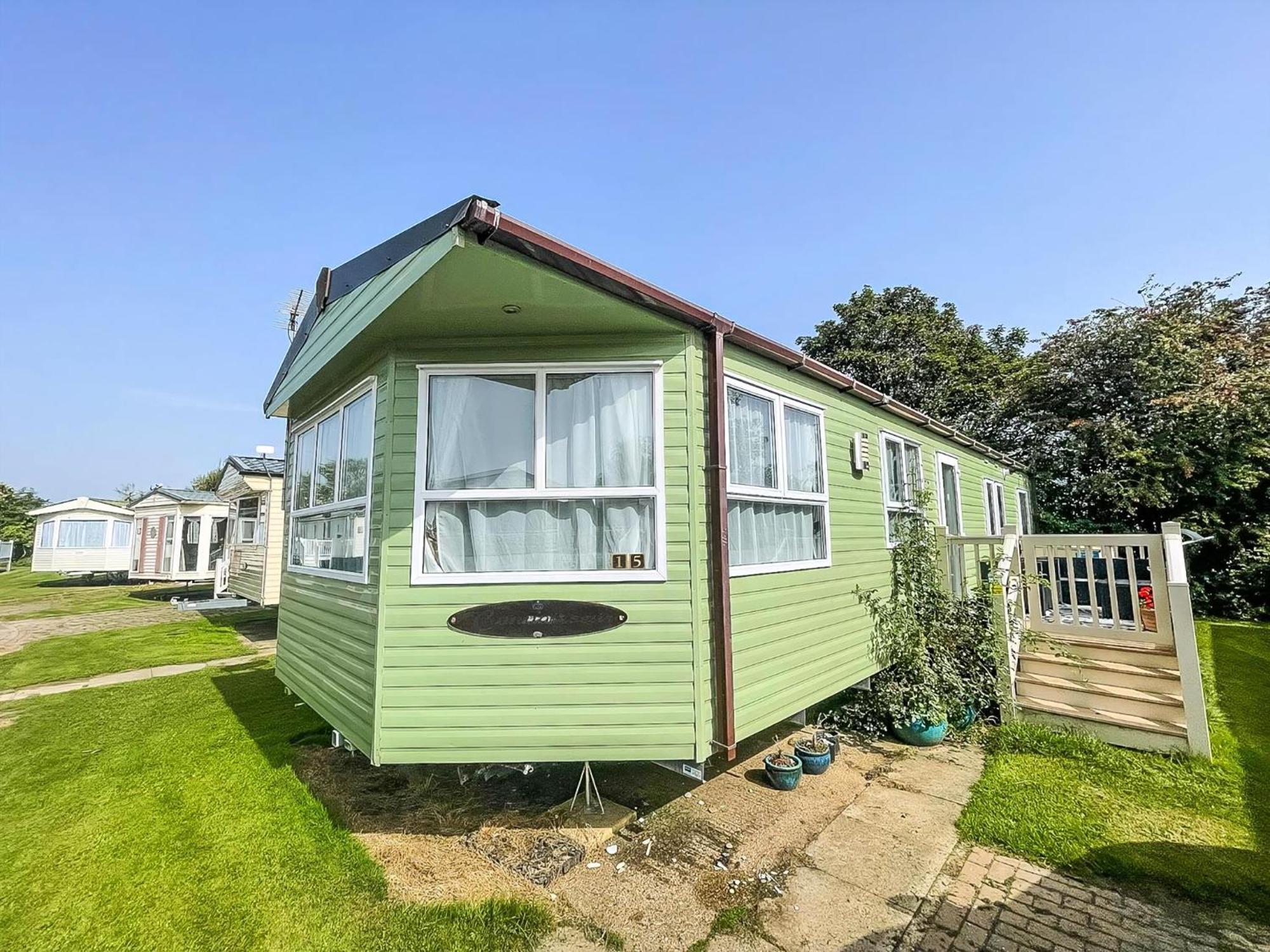 Lovely Caravan For Hire With Decking At Skipsea Sands In Yorkshire Ref 41015Wf Barmston Екстер'єр фото